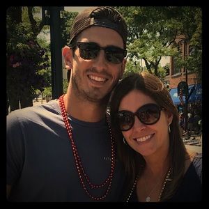 Meet your Posher, Elizabeth